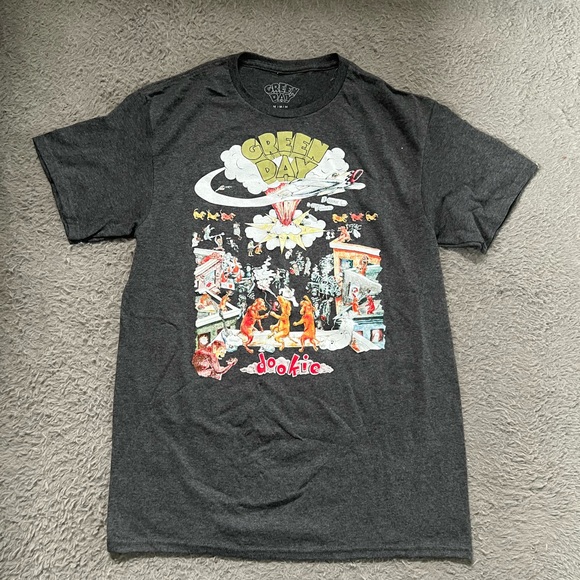 Hot Topic Other - Green Day T-shirt